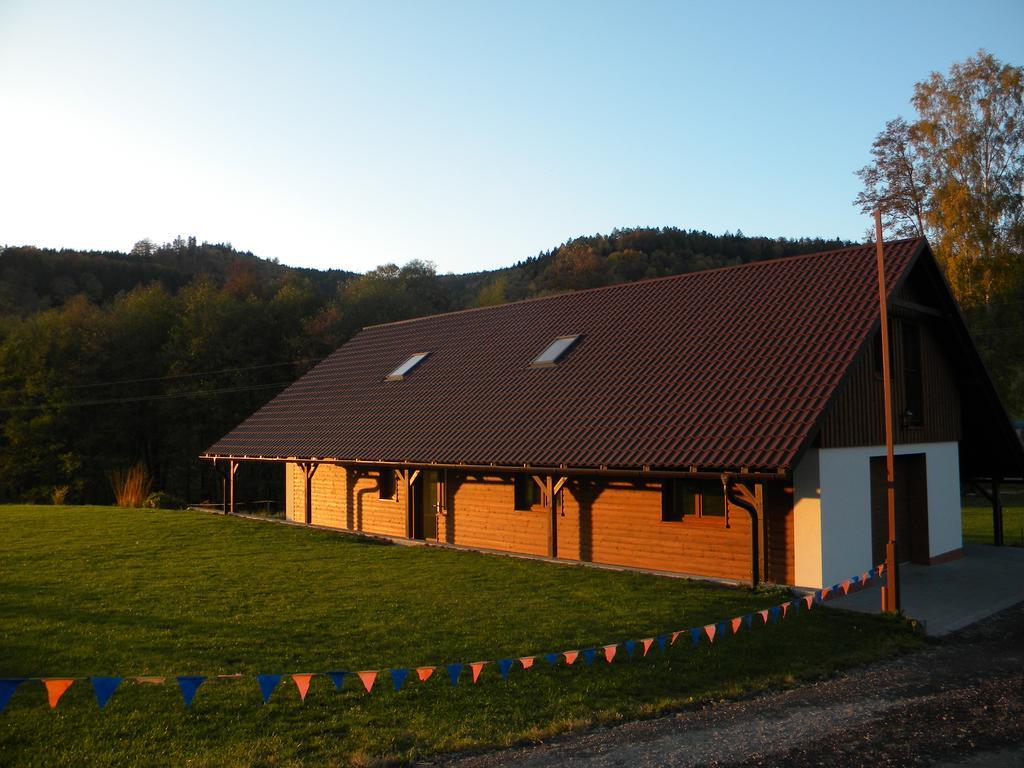 Penzion A Apartmany Skipark Hrabesice Krasne Exterior photo