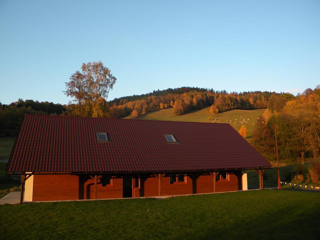 Penzion A Apartmany Skipark Hrabesice Krasne Exterior photo